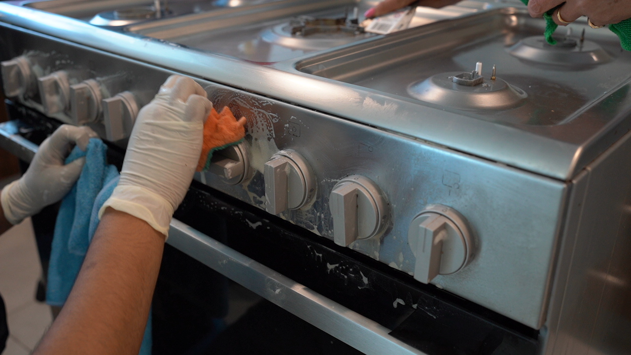 Deep Cleaning Service for Homes and Offices