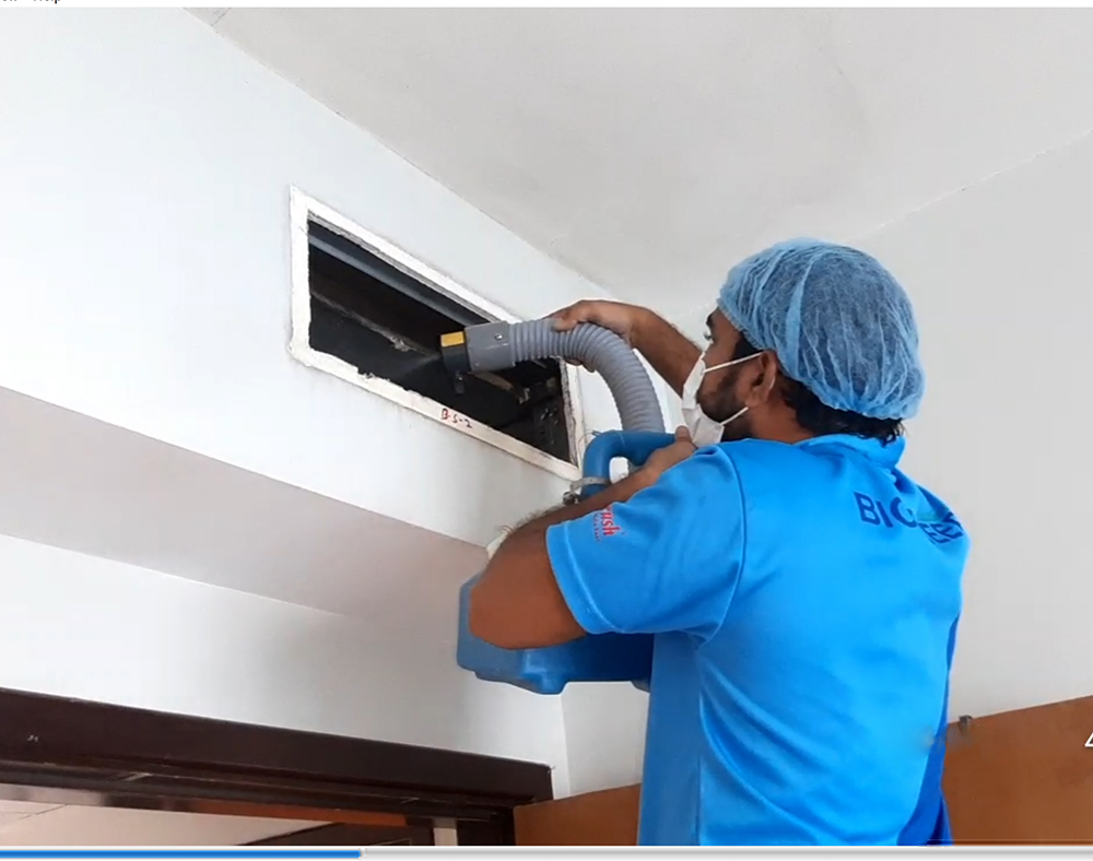 How Often Should AC Ducts Be Cleaned in Dubai